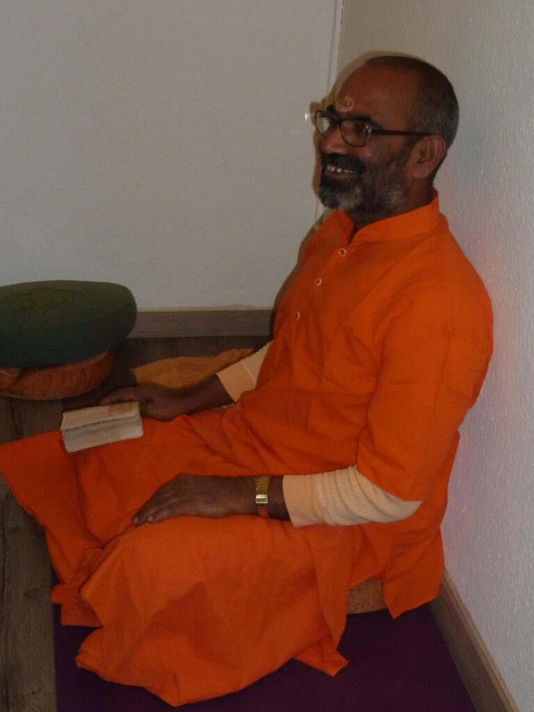 Swami Tattvarupananda